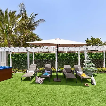 Сasa de vacaciones Jacuzzi&garden